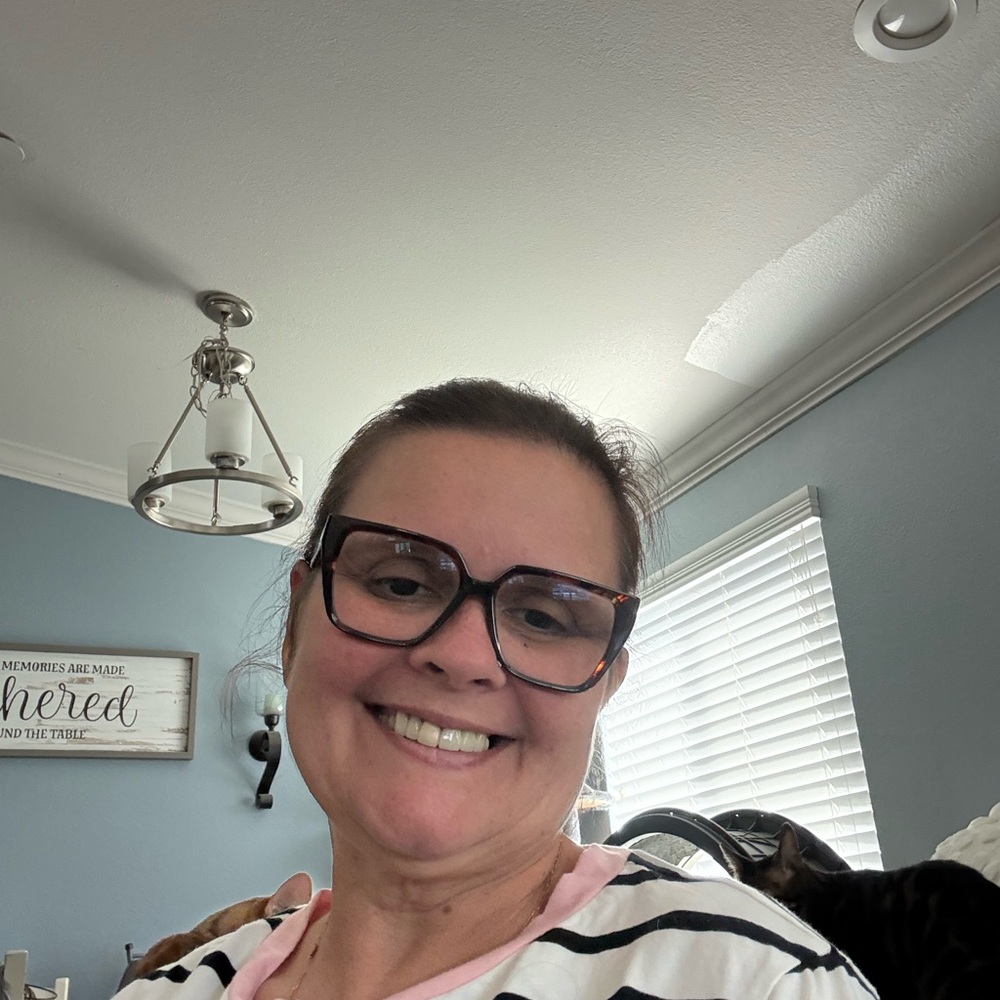 Meet your Posher, Heather